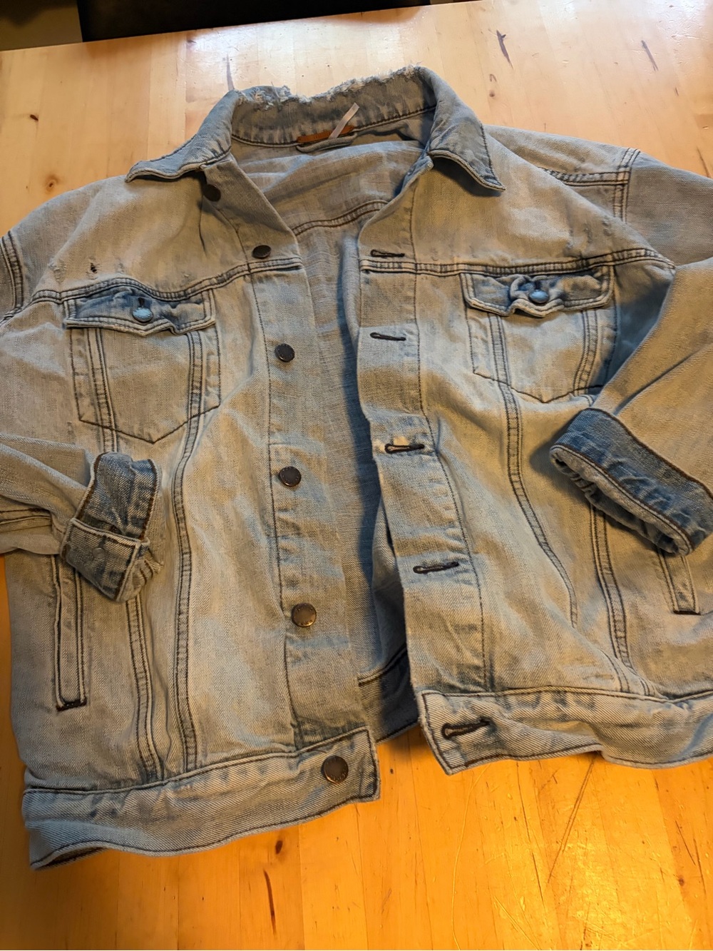 Free People Light Wash Denim Jacket in Light Blue - Picture 3 of 5